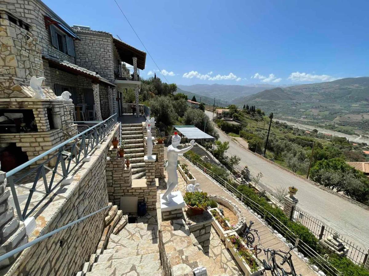 Stone Maisonettes Aigio Dış mekan fotoğraf