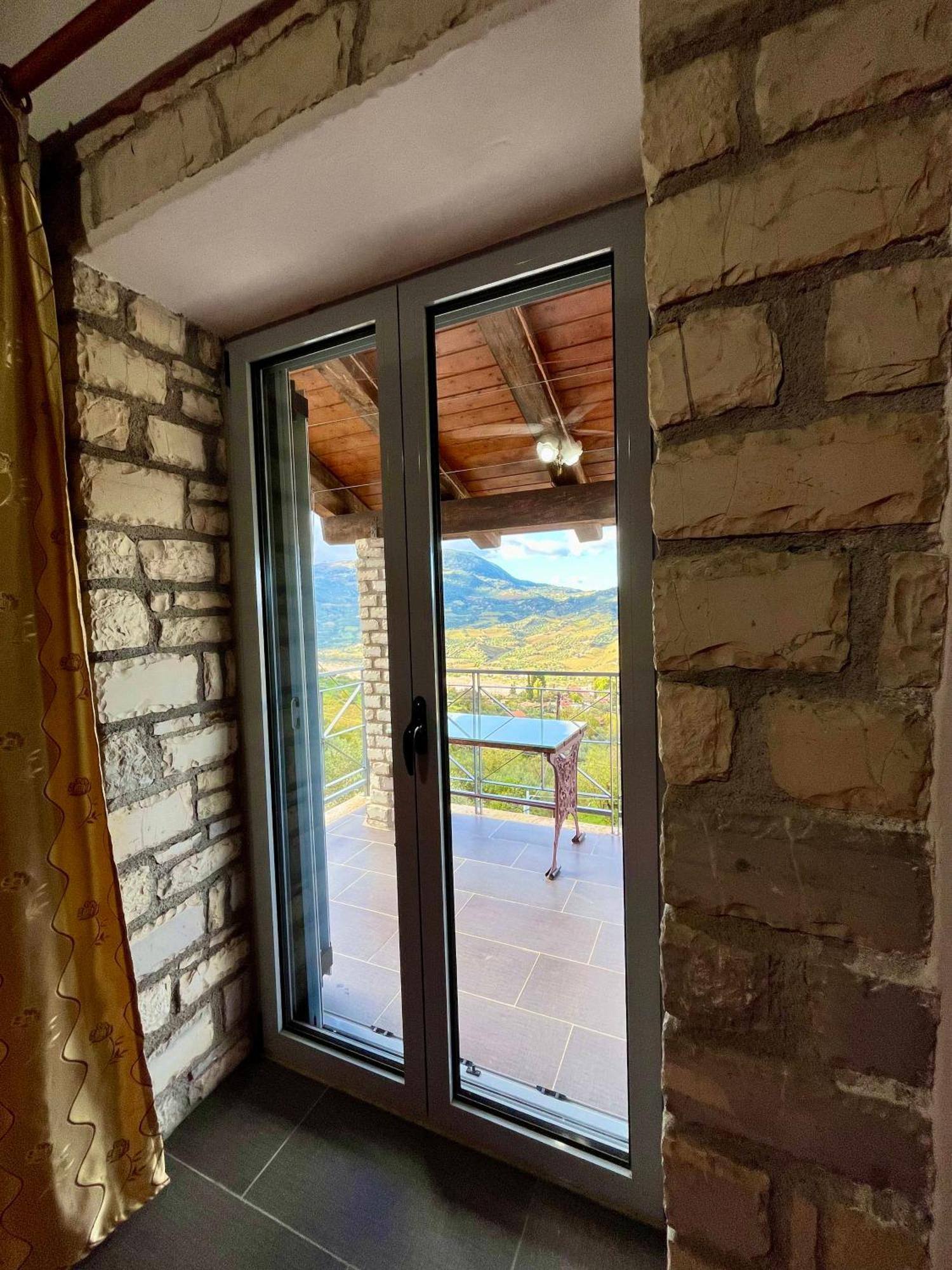 Stone Maisonettes Aigio Dış mekan fotoğraf